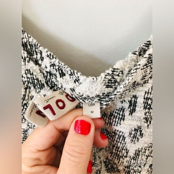 Anthropologie | Dolan | Savannah Ruffled Blouse | size medium - Picture 7 of 11